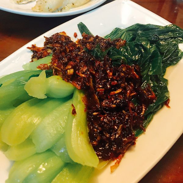 蔥酥醬油拌青江菜：EricChiu 一起做