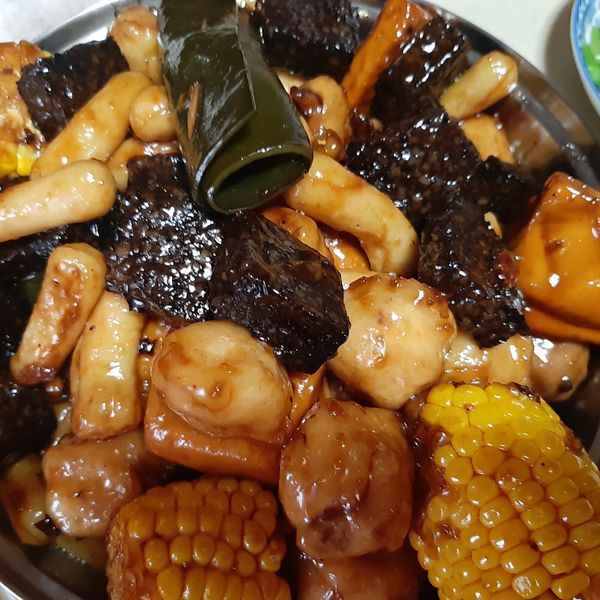 羊小窩廚房-簡易東山鴨頭滷味：Yen Chun Lin 一起做