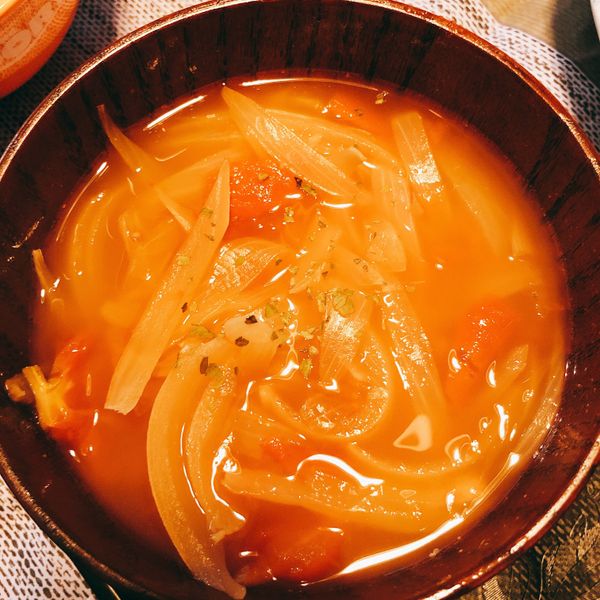 ♨️暖心鮮甜 番茄洋蔥濃湯：Anita Li 一起做