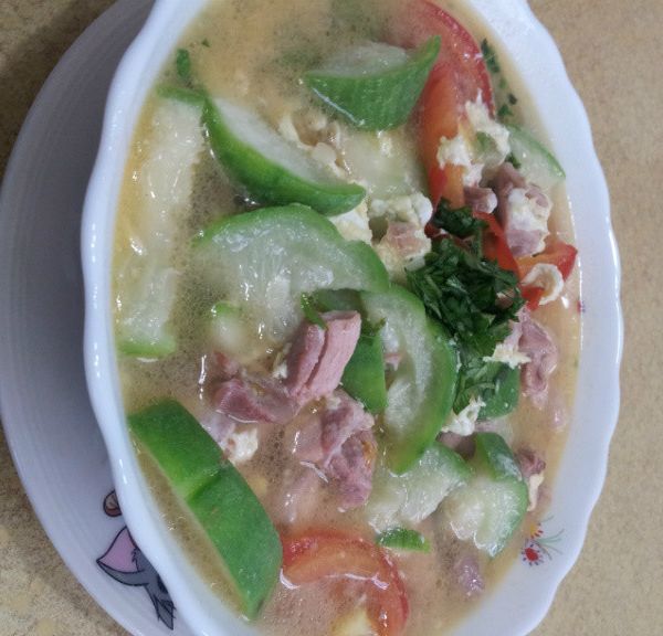 【食在有健康】番茄絲瓜湯：Meei-fen Haung 一起做