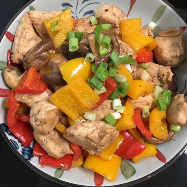 便當菜：彩椒雞丁 : delia一起做