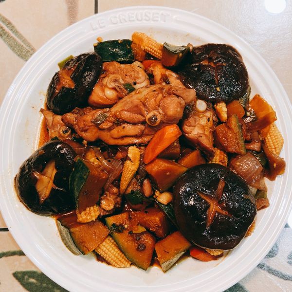 香菇燒雞 - {家常經典}：蕭咪咪 一起做