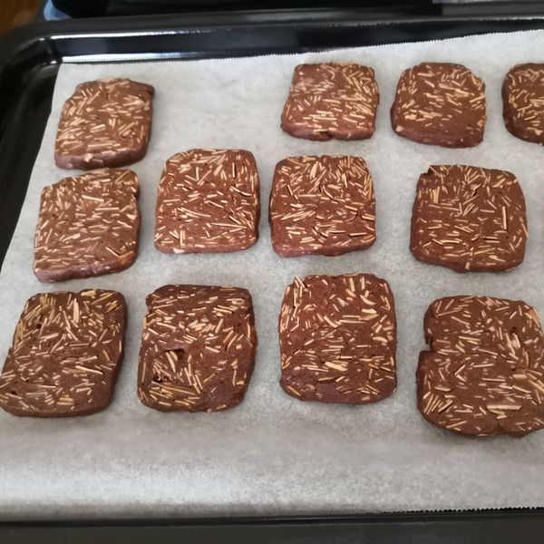 杏仁巧克力 : 吃貨霆一起做