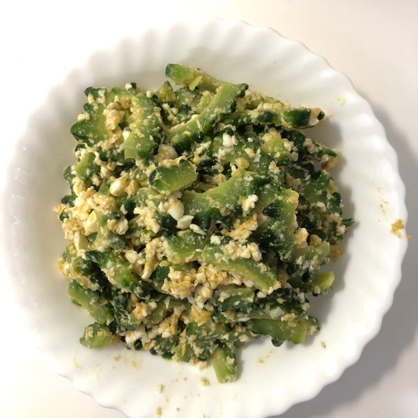 鹹蛋炒苦瓜 : HANLIN一起做