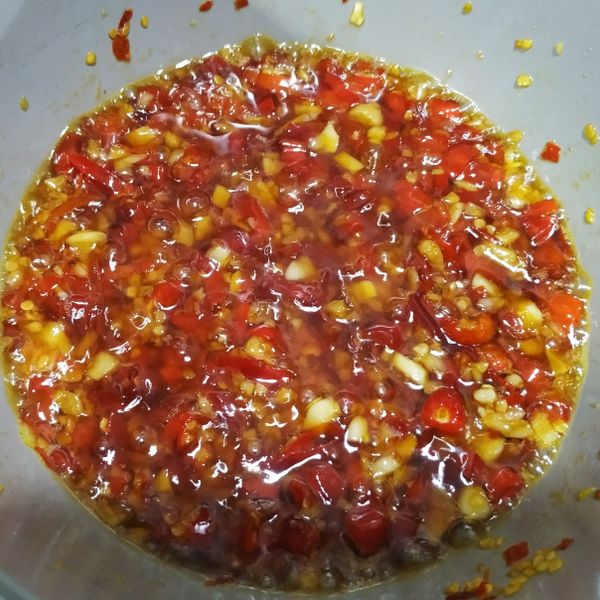 嗜辣的看過來！自製蒜頭辣椒醬！ : Amber Hung一起做