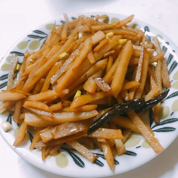 醋溜土豆絲 : Chih Chia Huang一起做