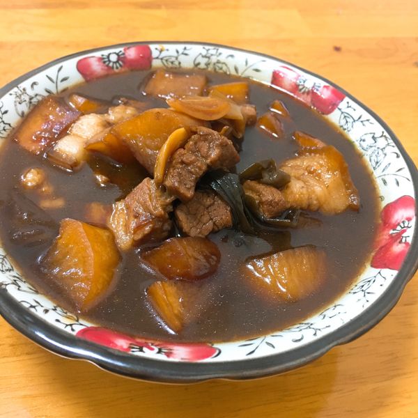 蘿蔔滷肉 : Iris liao一起做