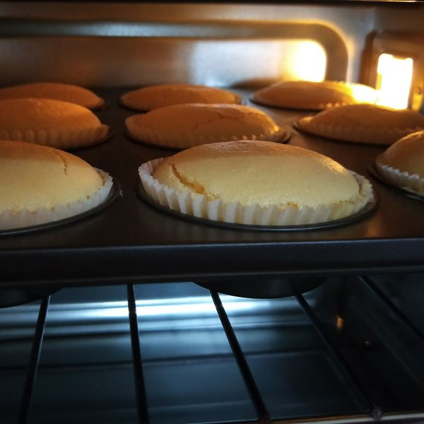 👩🍳小熊🐻原味杯子蛋糕:LaLa Chuang 一起做