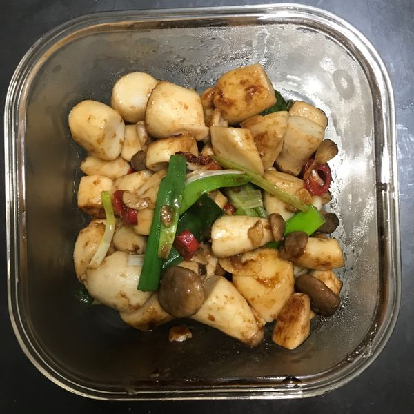 沙茶蔥炒杏鮑菇：Peggy Yang 一起做