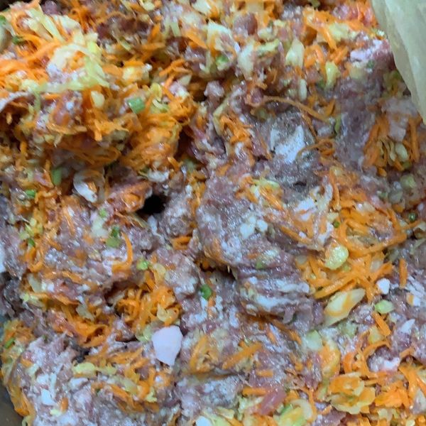 紅蘿蔔水餃 : A.一起做