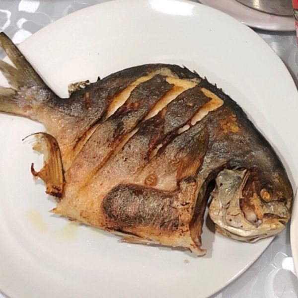 【給家人最好的】香煎白鯧魚：weiwei 一起做