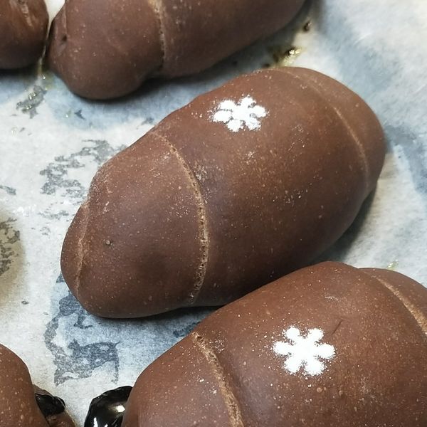 巧克力鹽可頌【麥典實作工坊麵包專用粉】 : Caroline Chou一起做