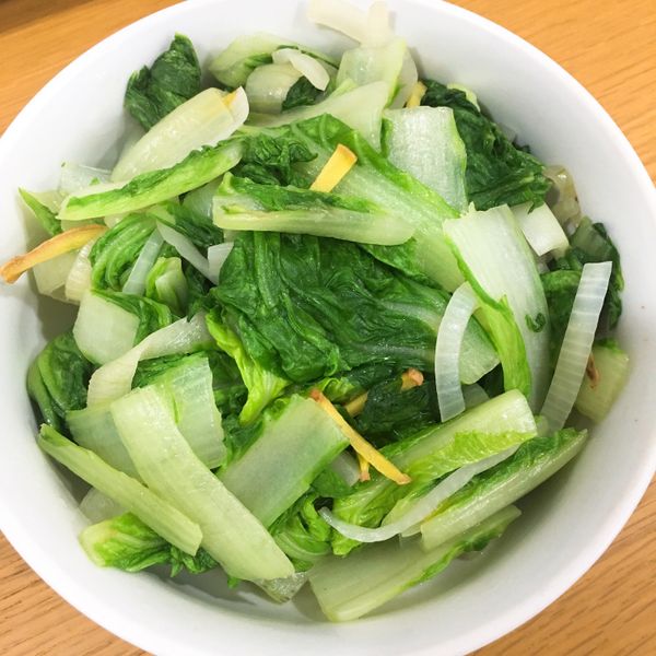 薑絲炒洋蔥小白菜 : DöñgMëi❣️一起做