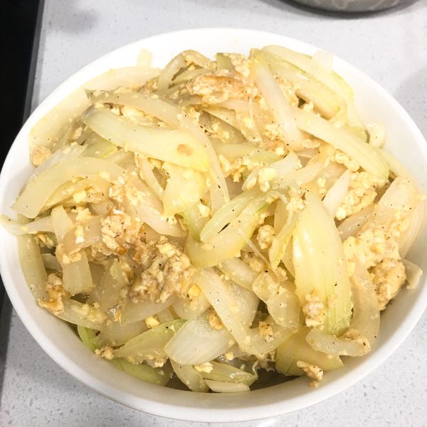 洋蔥炒蛋 : DöñgMëi❣️一起做