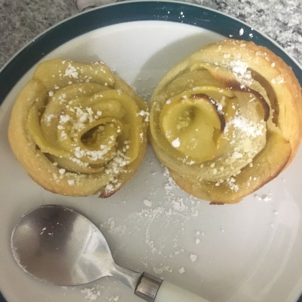 蘋果玫瑰花派(水波爐料理)：Akira Huang 一起做