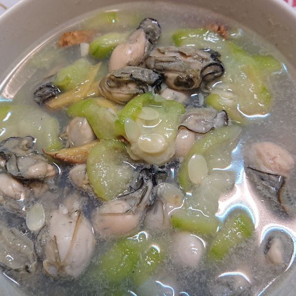 蚵仔(牡蠣)絲瓜 : 邱小柔一起做