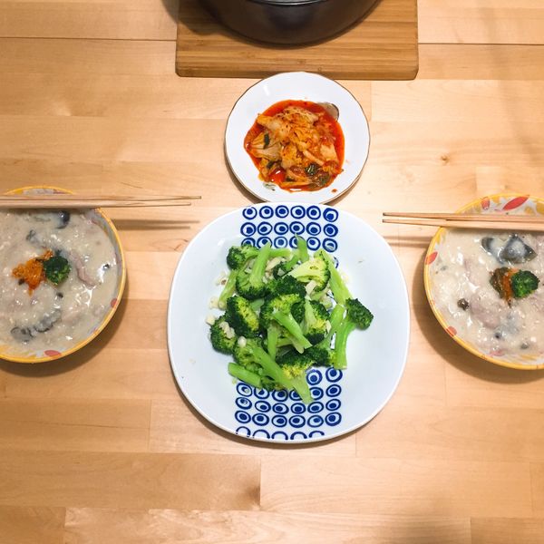 皮蛋蝦乾肉丸粥 : 皮皮要變小當家一起做