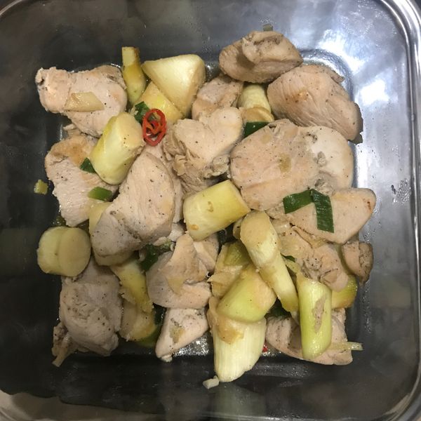 茭白筍燴雞丁 : Peggy Yang一起做