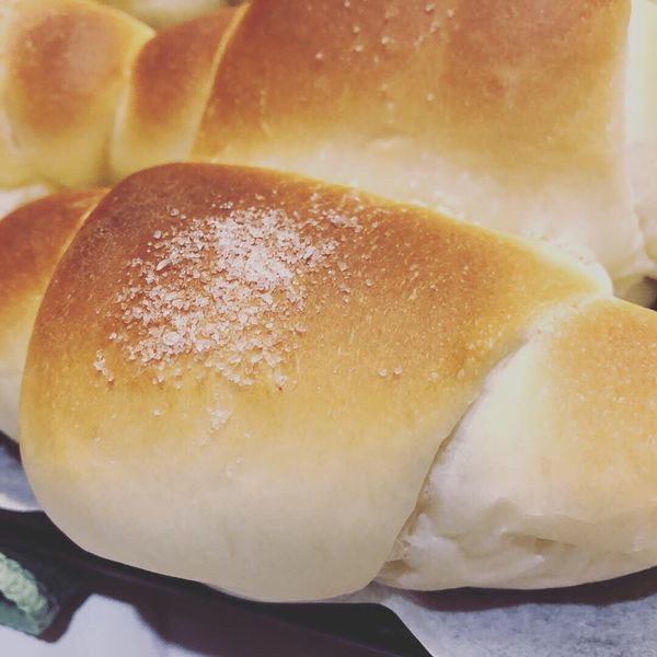 👩‍🍳鹽可頌奶油捲 : パン橘子一起做