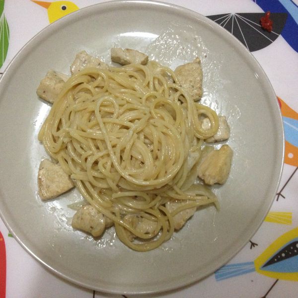 【康寶_就是醬美味】 白醬義大利麵：瀅瀅 一起做