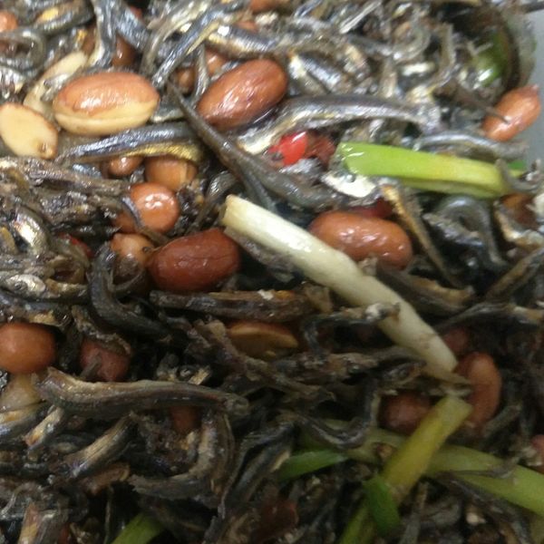 DYLANAMA ♥ 丁香魚炒花生：pipi 一起做