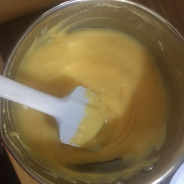 卡士達鮮奶油餡-原味餅乾泡芙餡料 : 廖翊蓁一起做