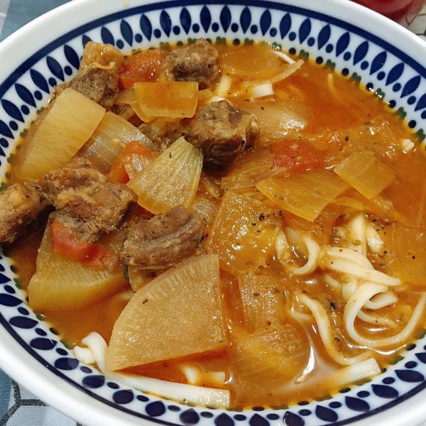 番茄燉牛肉【家常料理】【電子鍋料理】 : 北狼小廚娘一起做