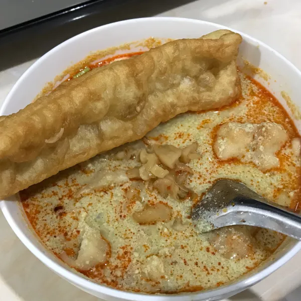 鹹豆漿加蛋，做法很簡單：仁澤哥哥 一起做