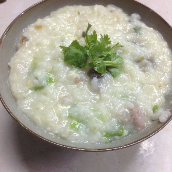 皮蛋瘦肉粥 : 發牢騷一起做