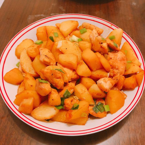 照燒馬鈴薯嫩雞【影片】：QQ軟糖 一起做