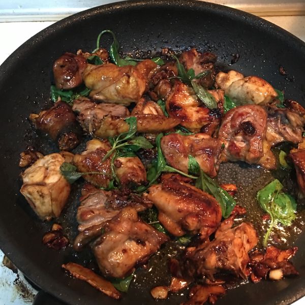 (影音) 經典 三杯雞 - 升級版：Bonnie Chu 一起做