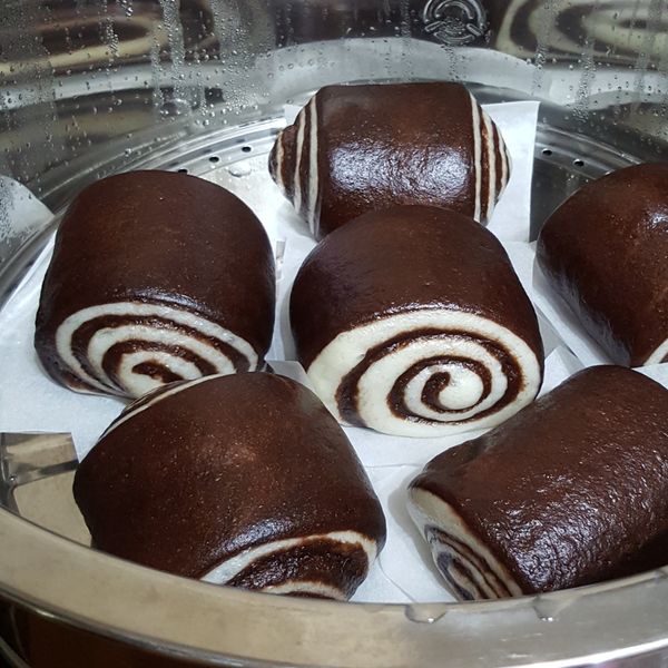 巧克力鮮奶饅頭/可可雙色饅頭 : 陳小瓜一起做