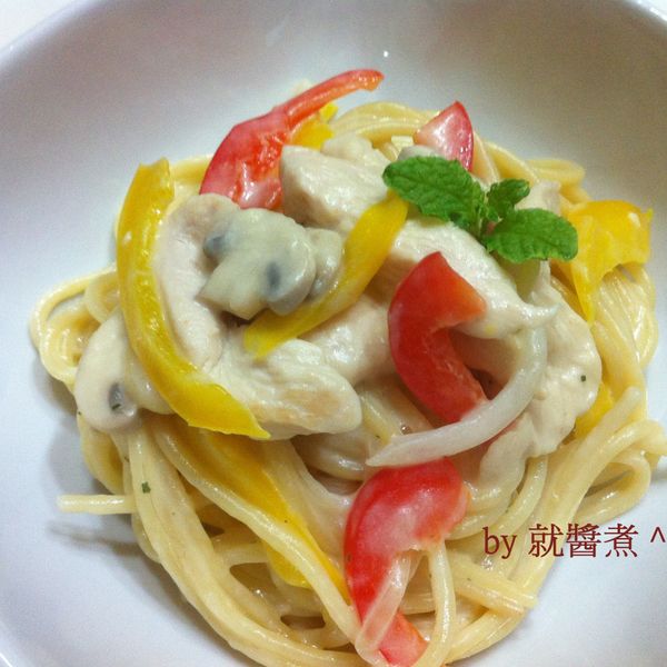 【康寶_就是醬美味】 白醬義大利麵：就醬煮 一起做