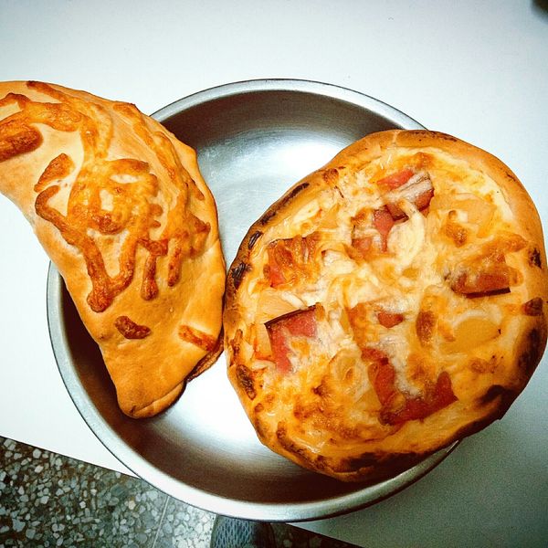 夏威夷芝心披薩【麥典實作工坊麵包專用粉】 : 怡仔一起做