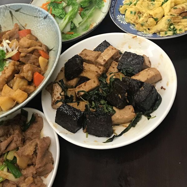 三杯百頁豆腐 : Pibby Lht一起做