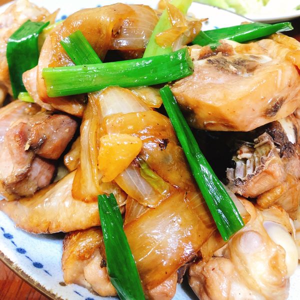 洋蔥紅燒雞腿 · 配飯好菜🍚🥢 : Jasmine Lian一起做