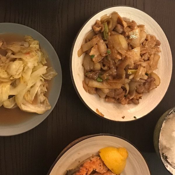 照燒洋蔥炒肉片 【10分鐘快速料理】 : Belle Chen一起做