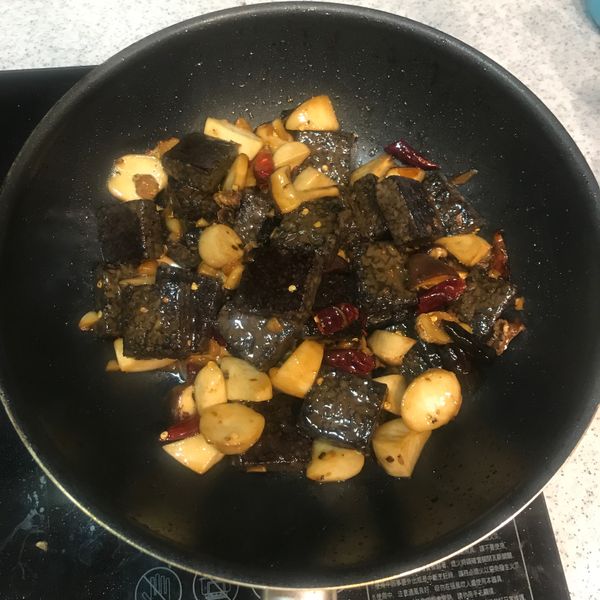 \\必學熱炒-三杯滷米血杏鮑菇//：東懿蟬 一起做