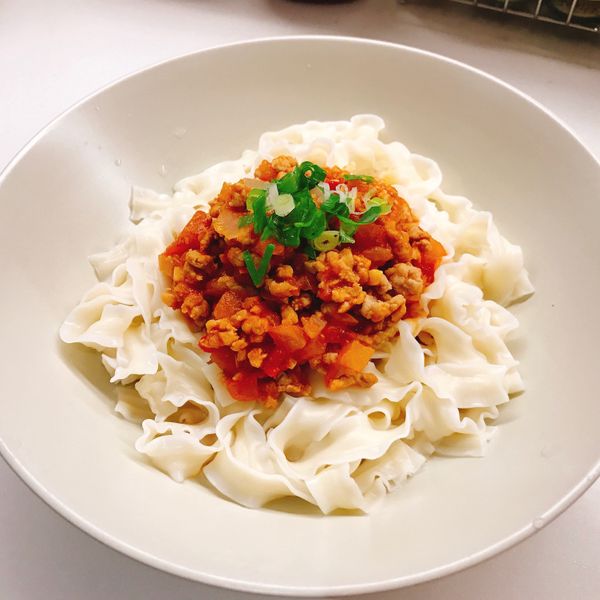 蕃茄肉燥拌麵 : Shih Jung Wang一起做