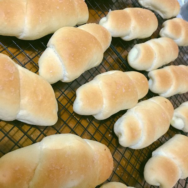 玫瑰鹽可頌奶油捲 : 楊妍涵一起做