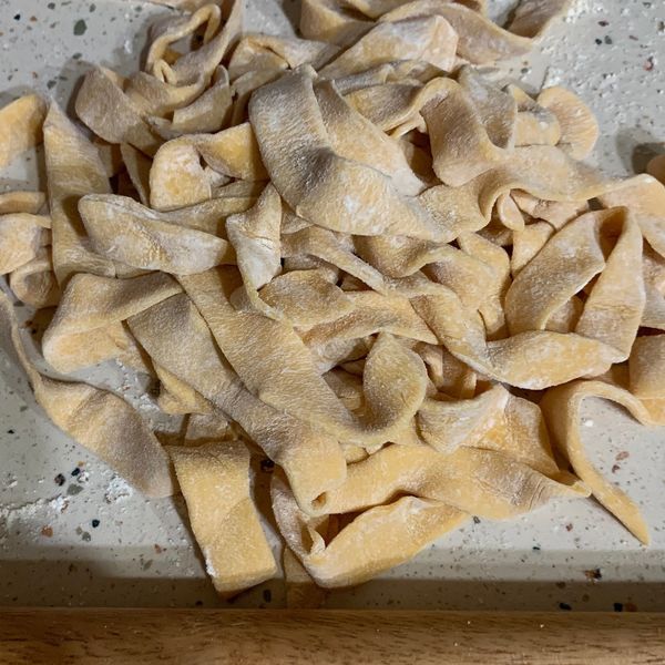 自己做麵條 : 小美一起做