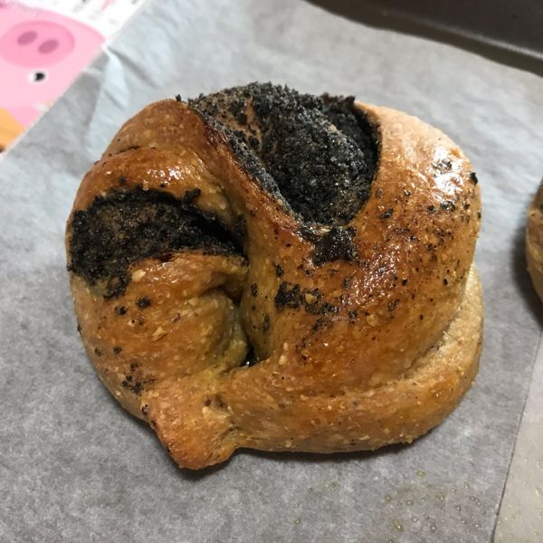 105T 麵包機-黑芝麻麵包❤!!! : FeiWen Chen一起做