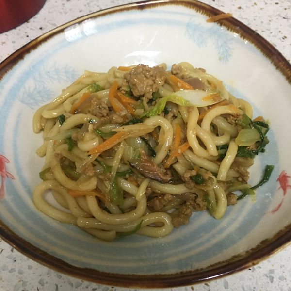 👩‍🍳日式炒烏龍麵 : 諾哥麻迷一起做