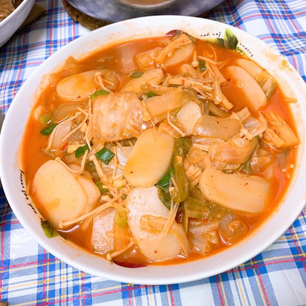 韓式辣炒年糕 : 莊貴琳一起做