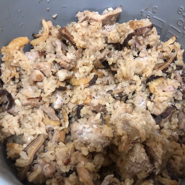 香菇芋頭飯：羅包子 一起做
