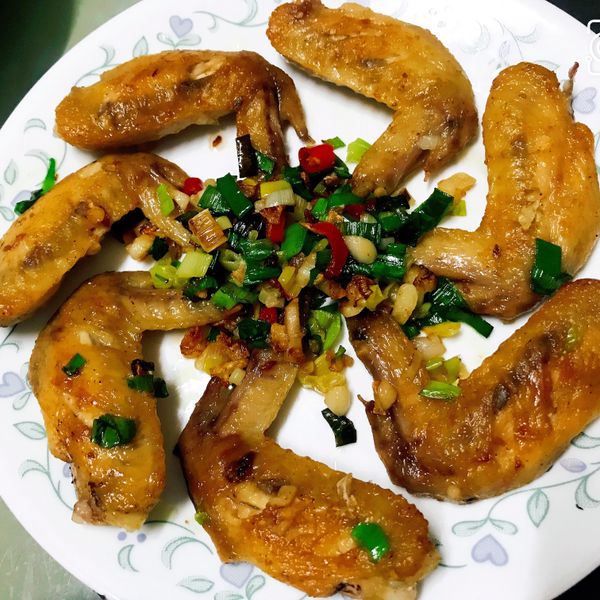 免炸椒鹽雞翅~美味下酒菜:Isay的迷路廚房🍴 一起做