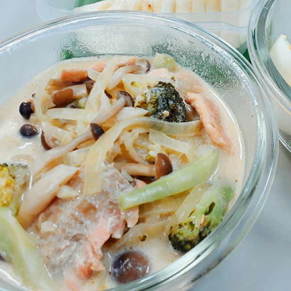 蒜香白醬鮭魚義大利麵 - 完美白醬比例：林瑄瑄 一起做