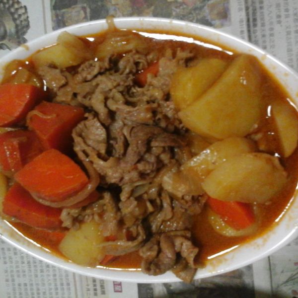 【妮小娜隨性煮】馬鈴薯燉肉：Mickey Zhang 一起做