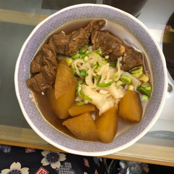 美味到流淚的番茄紅燒牛肉麵 : Asir  Yaya一起做