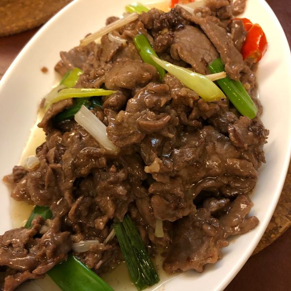 蔥爆牛肉片 : Eileen Chen一起做